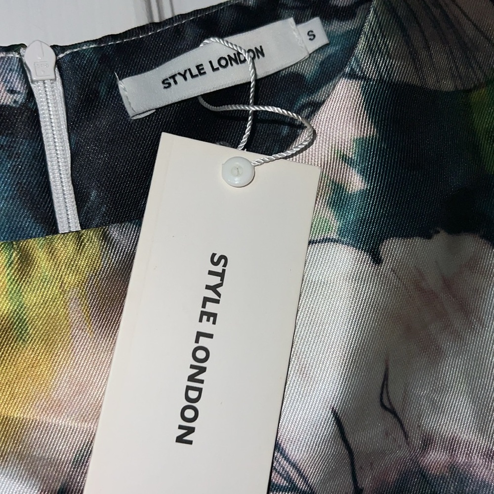 Style London Floral Print Midi Dress, Size: Small - Picture 6 of 7
